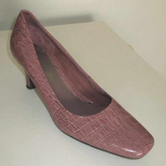 Easy Spirit "Brancht" Womens Dusty Pink Mauve Croco Leather Pump - Size 7.5M - Picture 1 of 7